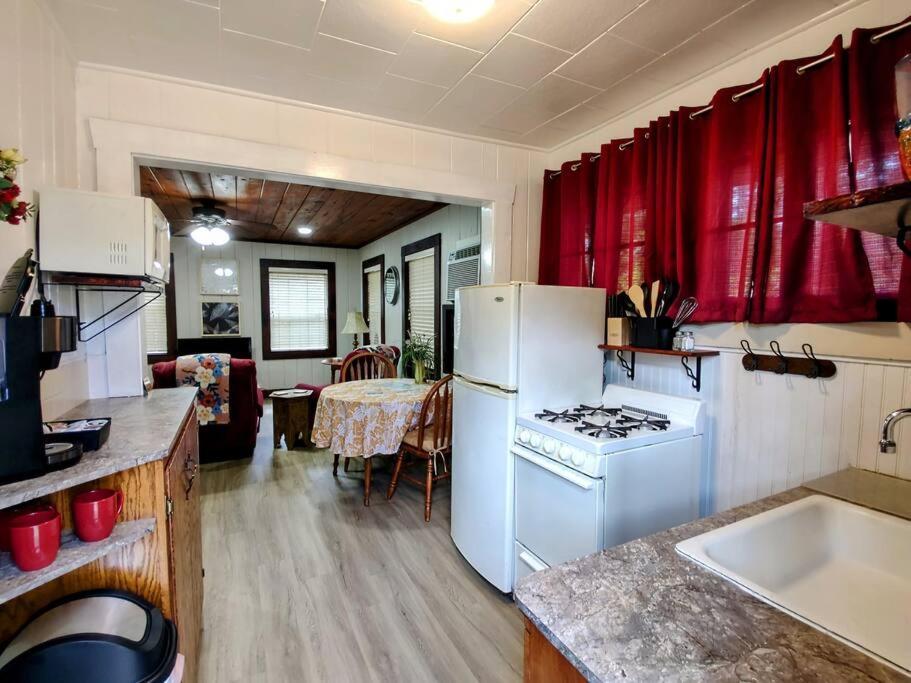 #09 - Large Lakeview One Bedroom- Pet Friendly Hot Springs Exteriér fotografie