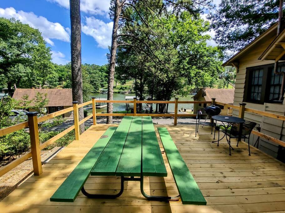 #09 - Large Lakeview One Bedroom- Pet Friendly Hot Springs Exteriér fotografie